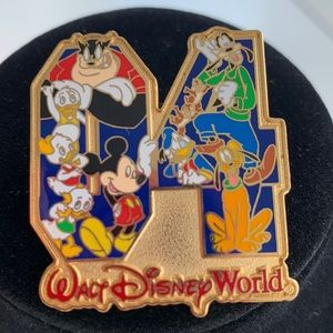 Disney Collectible Trading Pin